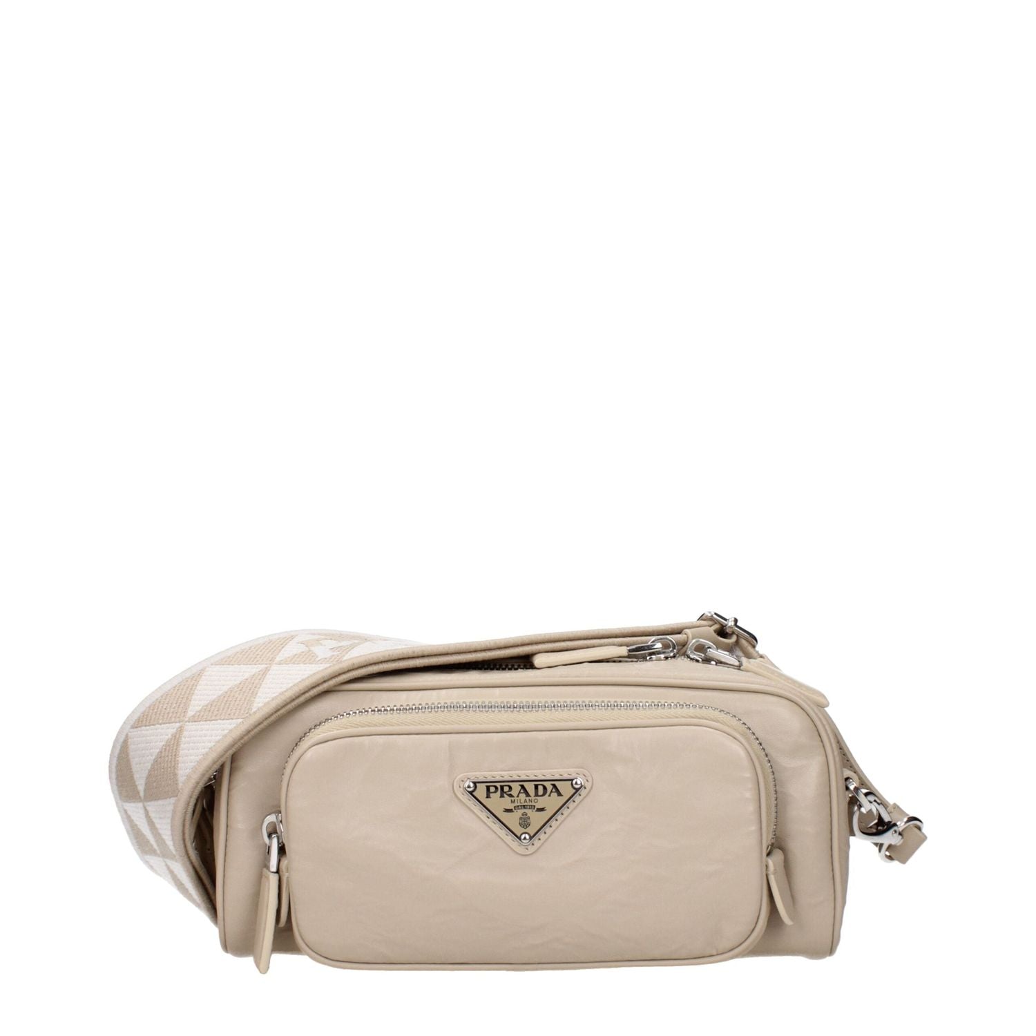 Front view with bag zipped and handles upright.