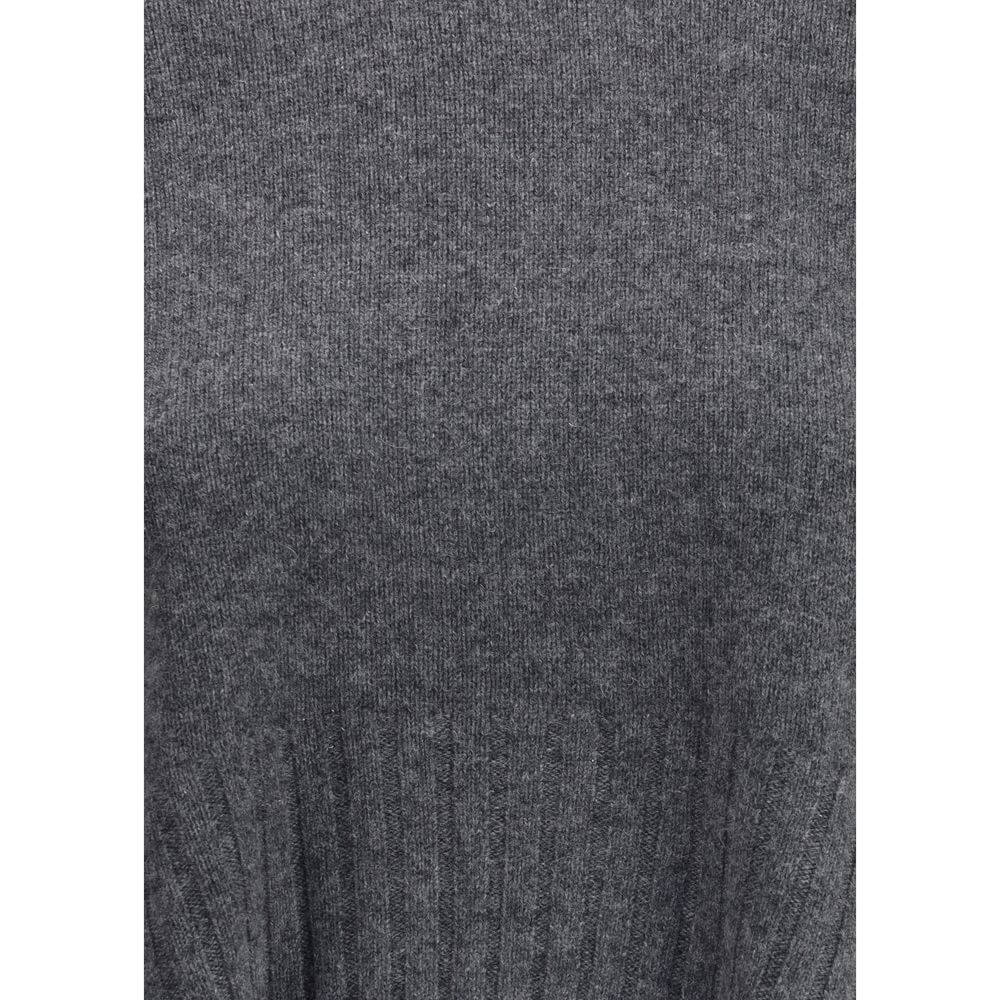 Close-up of Loulou De Saison Gray Cashmere Sweatshirt showcasing soft texture and ribbed design.