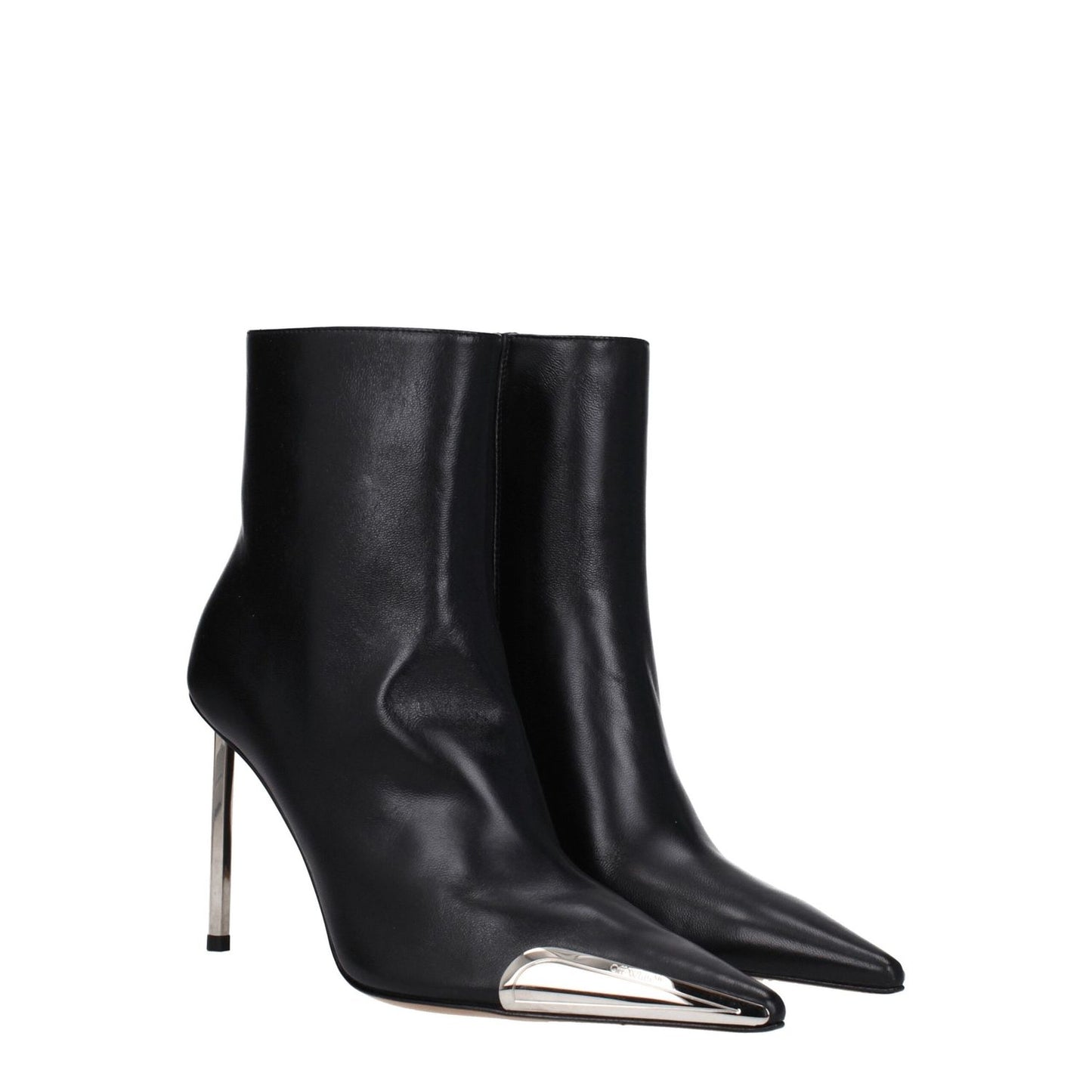 Off-White Black Leather Ankle Boots with silver details, pointy toe, and high heel, featuring side and back logo, MPN OWID048LEA0011072.