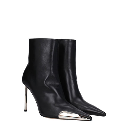 Off-White Black Leather Ankle Boots with silver details, pointy toe, and high heel, featuring side and back logo, MPN OWID048LEA0011072.