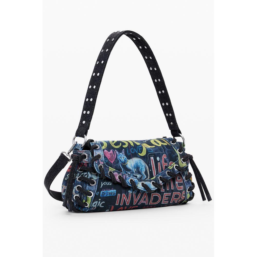 Front view with bag zipped and handles upright.