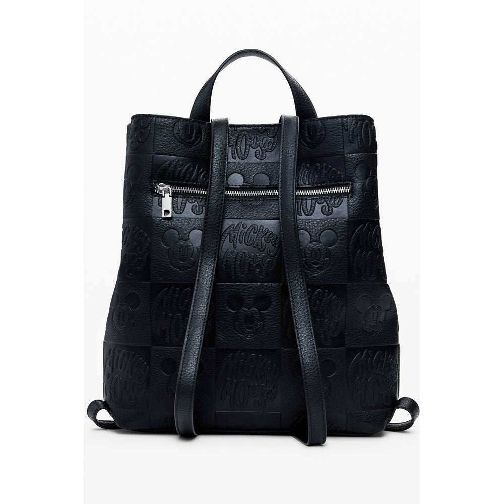 Front view with bag zipped and handles upright.