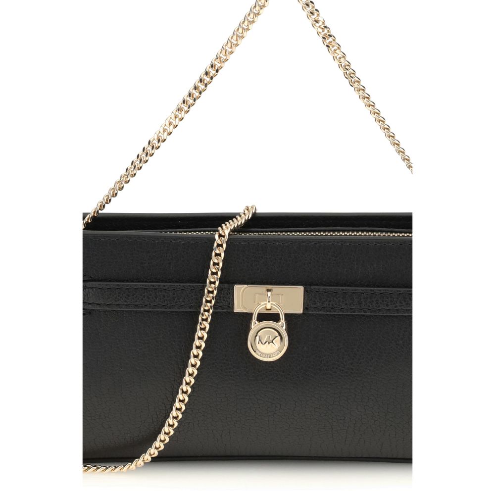 Front view with bag zipped and handles upright.