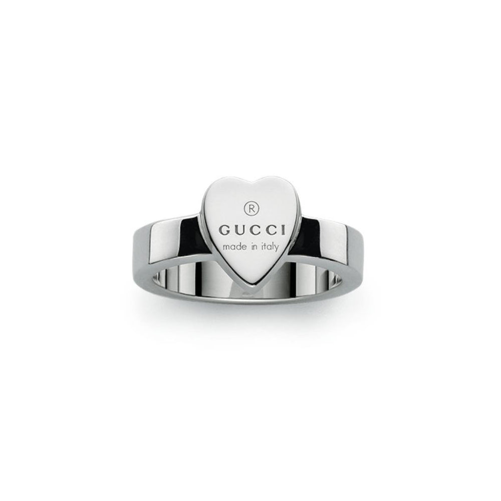 ANELLI GUCCI MOD. YBC223867001 silver heart-shaped ring with engraved Gucci logo.