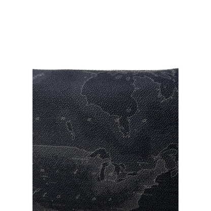 Close-up of Alviero Martini Prima Classe Black Polyester Handbag with world map pattern detail, elegant and practical design.