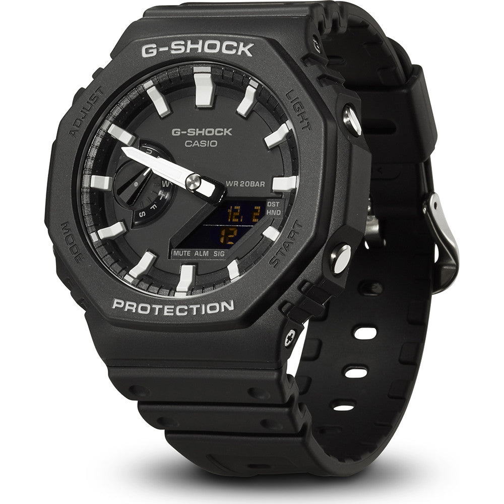 CASIO G-SHOCK Mod. OAK Black wristwatch with 20 ATM water resistance, 45.5 mm carbon-resin case, black resin strap, quartz movement.