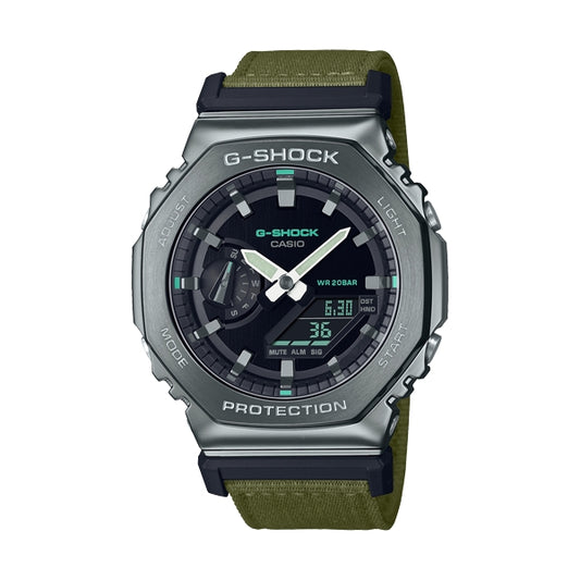 CASIO G-SHOCK Mod. OAK METAL COVERED - UTILITY SERIE KHAKI GREEN wristwatch with water resistance and quartz movement.