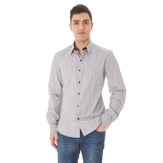 Man wearing Costume National White Cotton Men Shirt for a casual look
