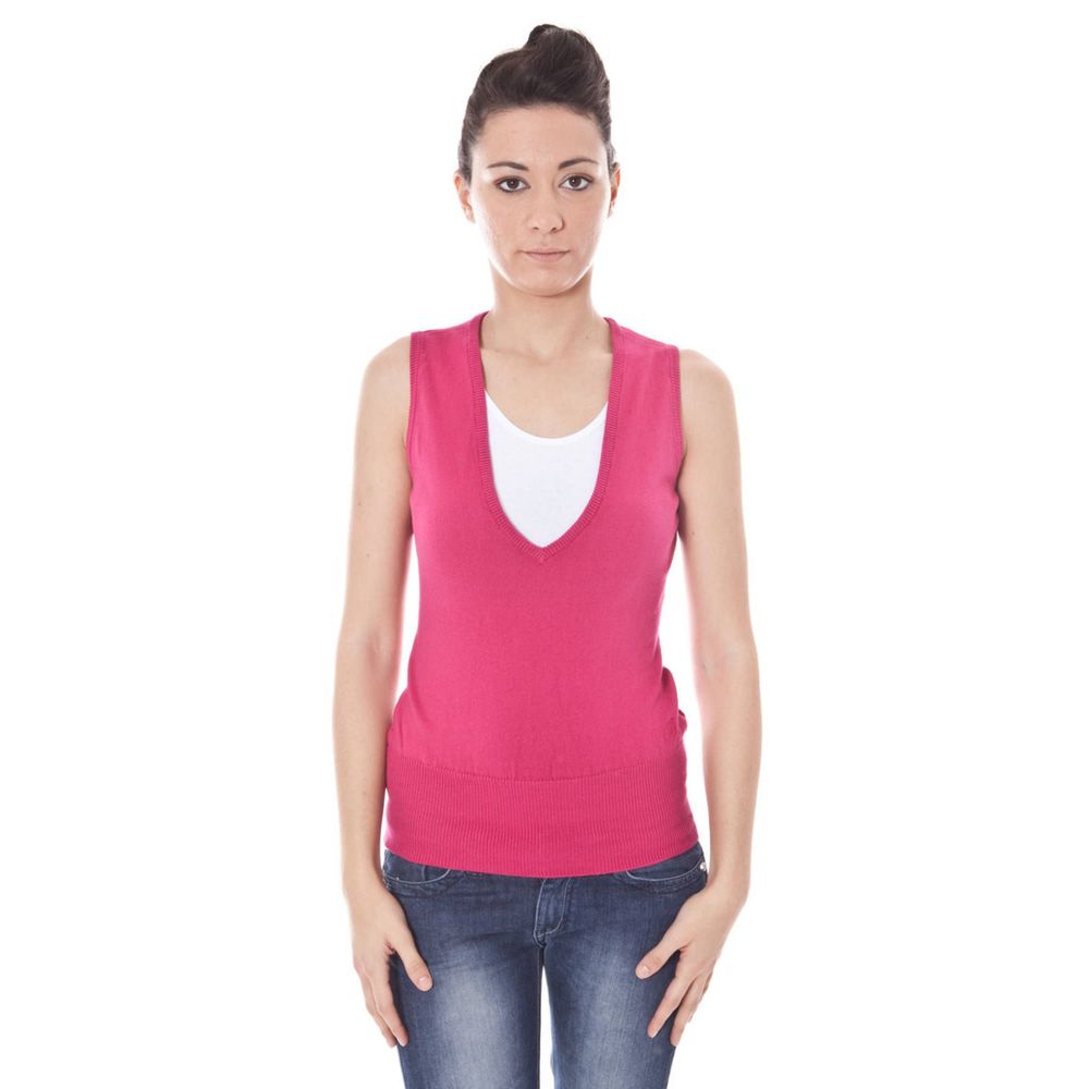 Woman wearing Datch Pink Cotton Waistcoat with V-neck and logo.