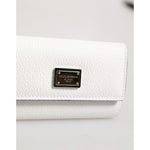 Dolce & Gabbana White Leather Card Case Holder Wallet Gold Logo Plate Key Holder with textured leather and gold-tone logo plate
