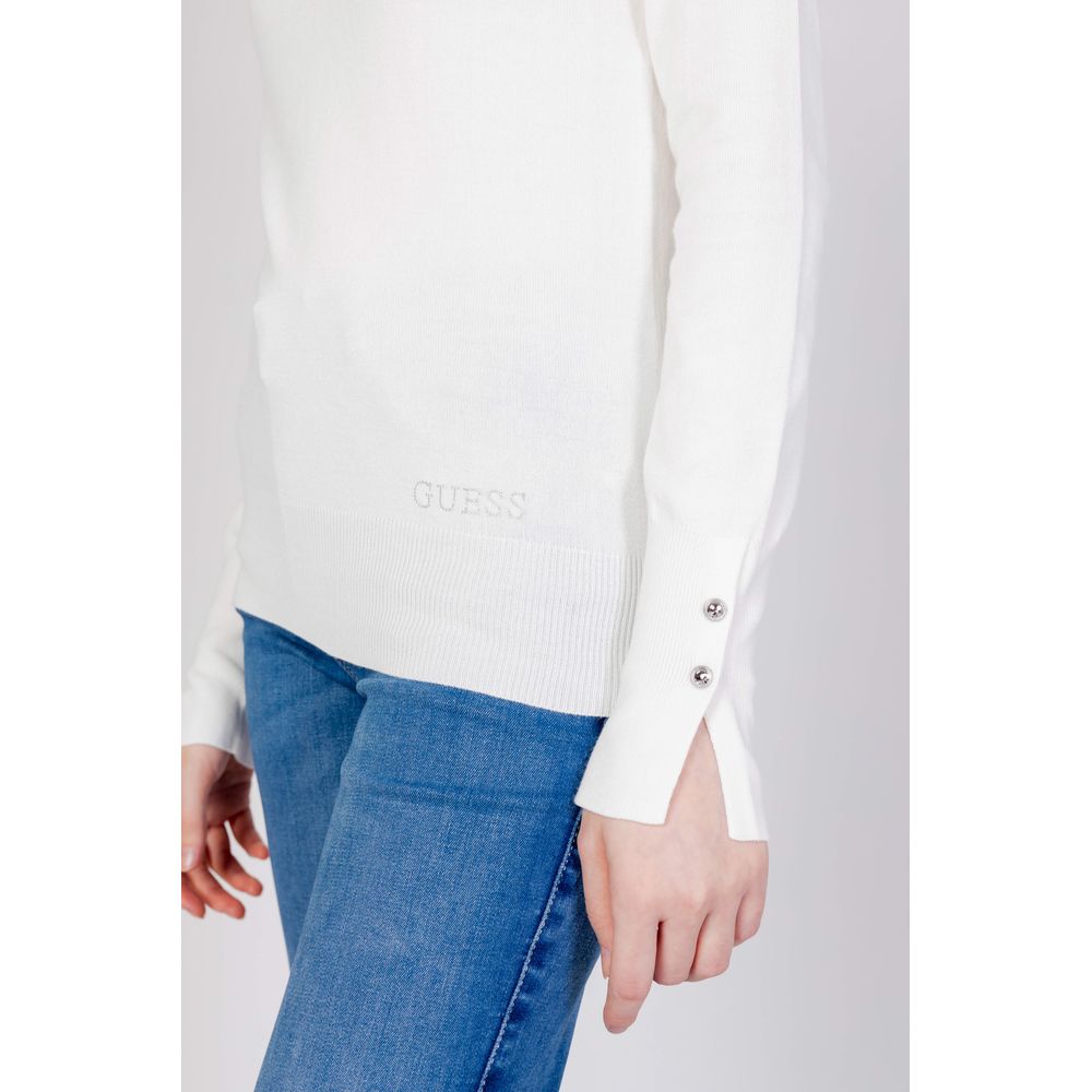 Guess White Cotton Sportswear women's jersey, fall/winter collection, featuring 100% cotton material and buttoned sleeves.