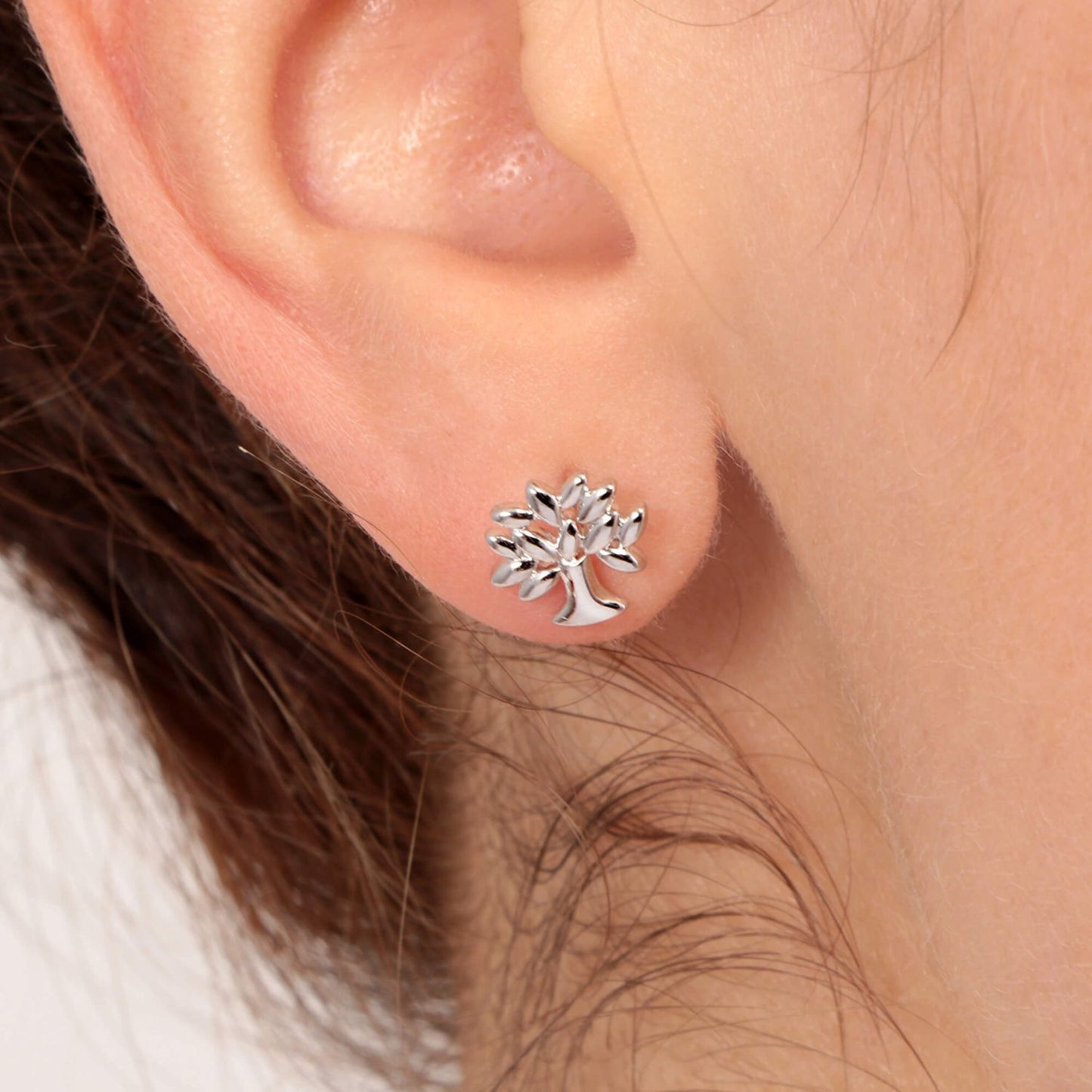 LA PETITE STORY JEWELRY Mod. LPS02ARQ09 silver tree earring on ear