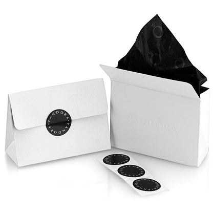 Official packaging for PANDORA JEWELRY Mod. 599539C00-18 displayed with branded black and white box and stickers.