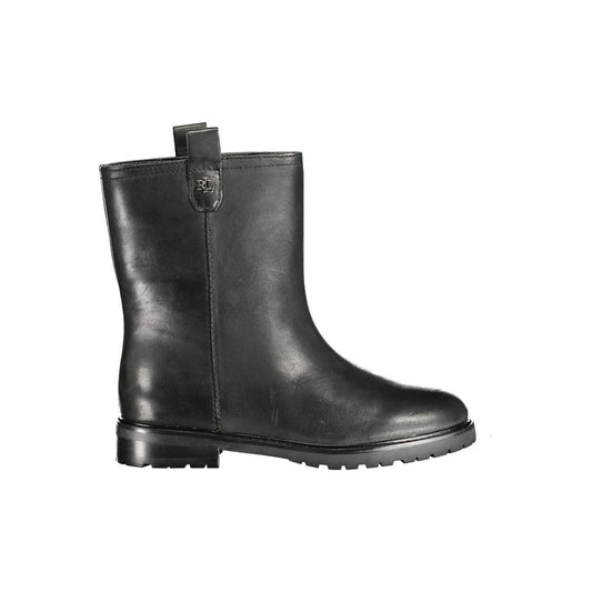 Ralph Lauren Black Leather Women Boot - Classic elegance with iconic logo, versatile style in polyester, leather, polyethylene materials.