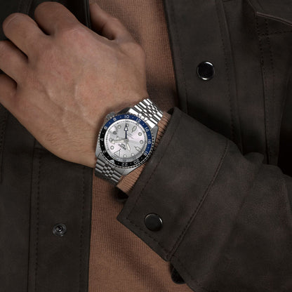 SEIKO 5 WATCHES Mod. SSK033K1