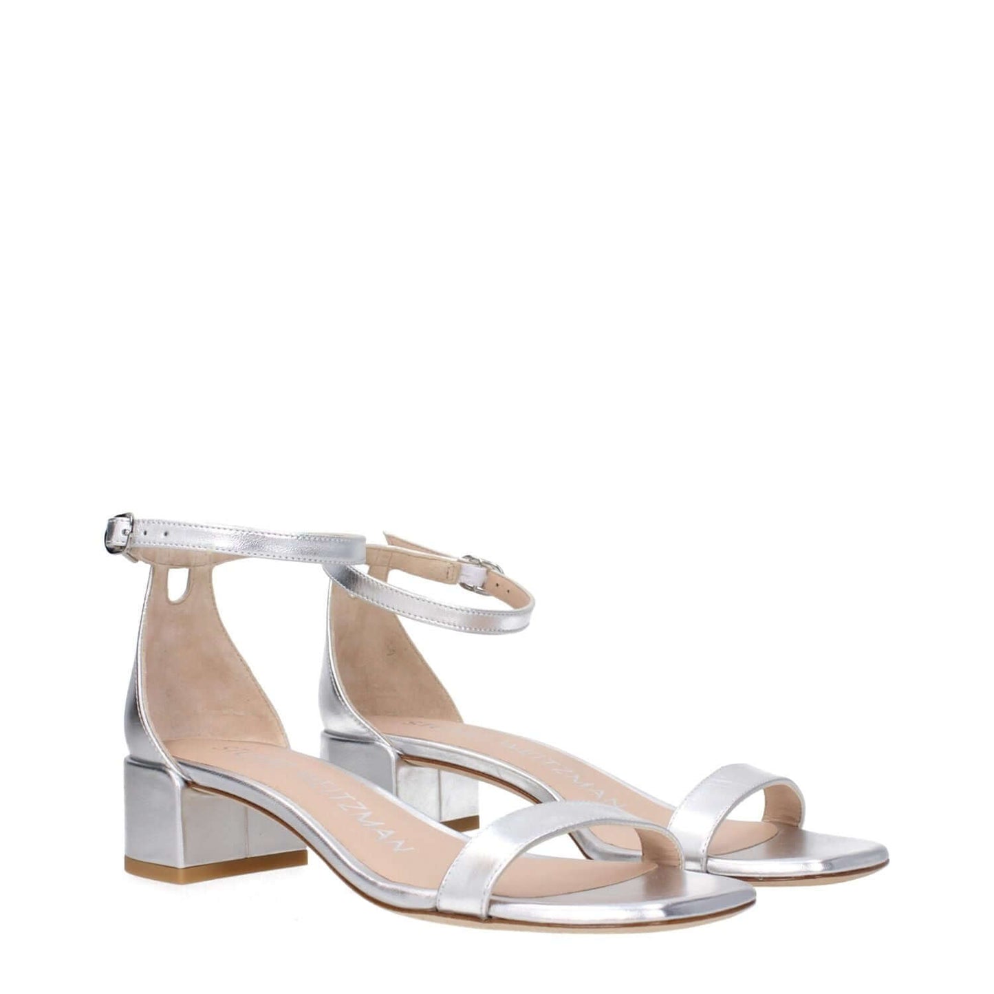 Stuart Weitzman Gray Leather Sandals with buckle closure and open toe, 3.5 cm mid heels, silver leather style, SKU F80707.