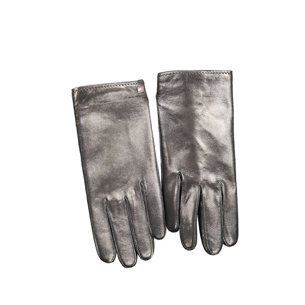 Tommy Hilfiger Nero Leather Men Glove in classic black leather design for style and sophistication.